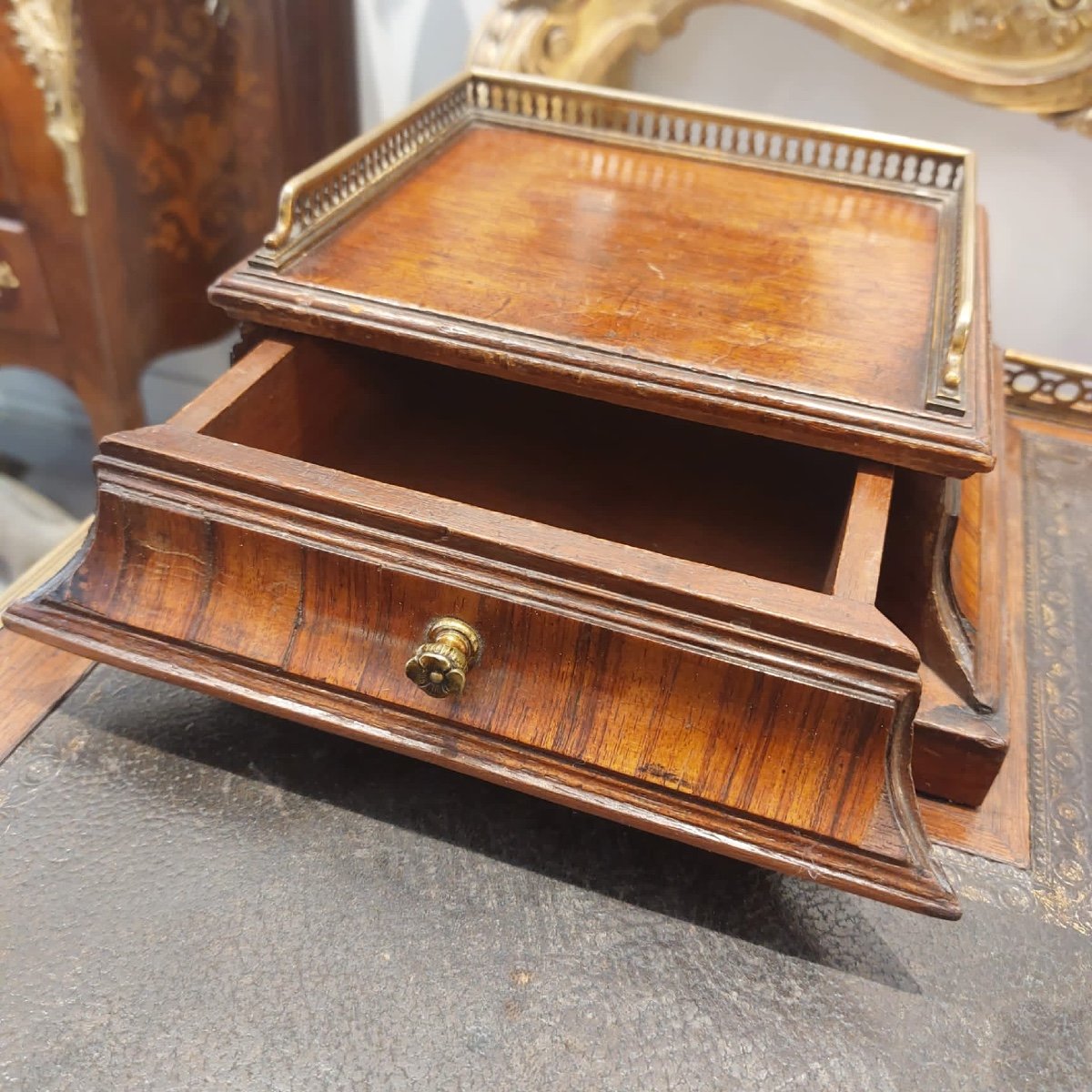 Office Of Faubourg Mercier Frères, -photo-2