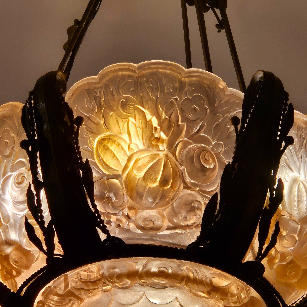 Rare And Large Glass Plaque Chandelier, Val Saint Lambert, Art Deco Period, Circa 1930. -photo-4