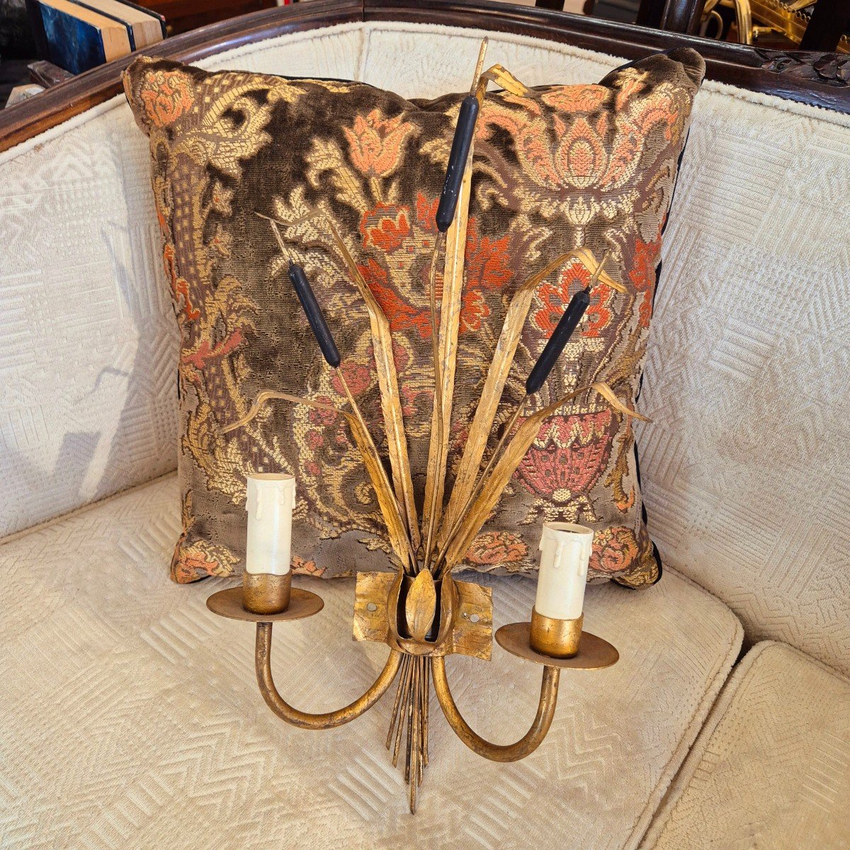 Pair Of Two-light Reed Wall Lights In Gold Leaf Gilded Metal, Ferro Art, Circa 1960-photo-4