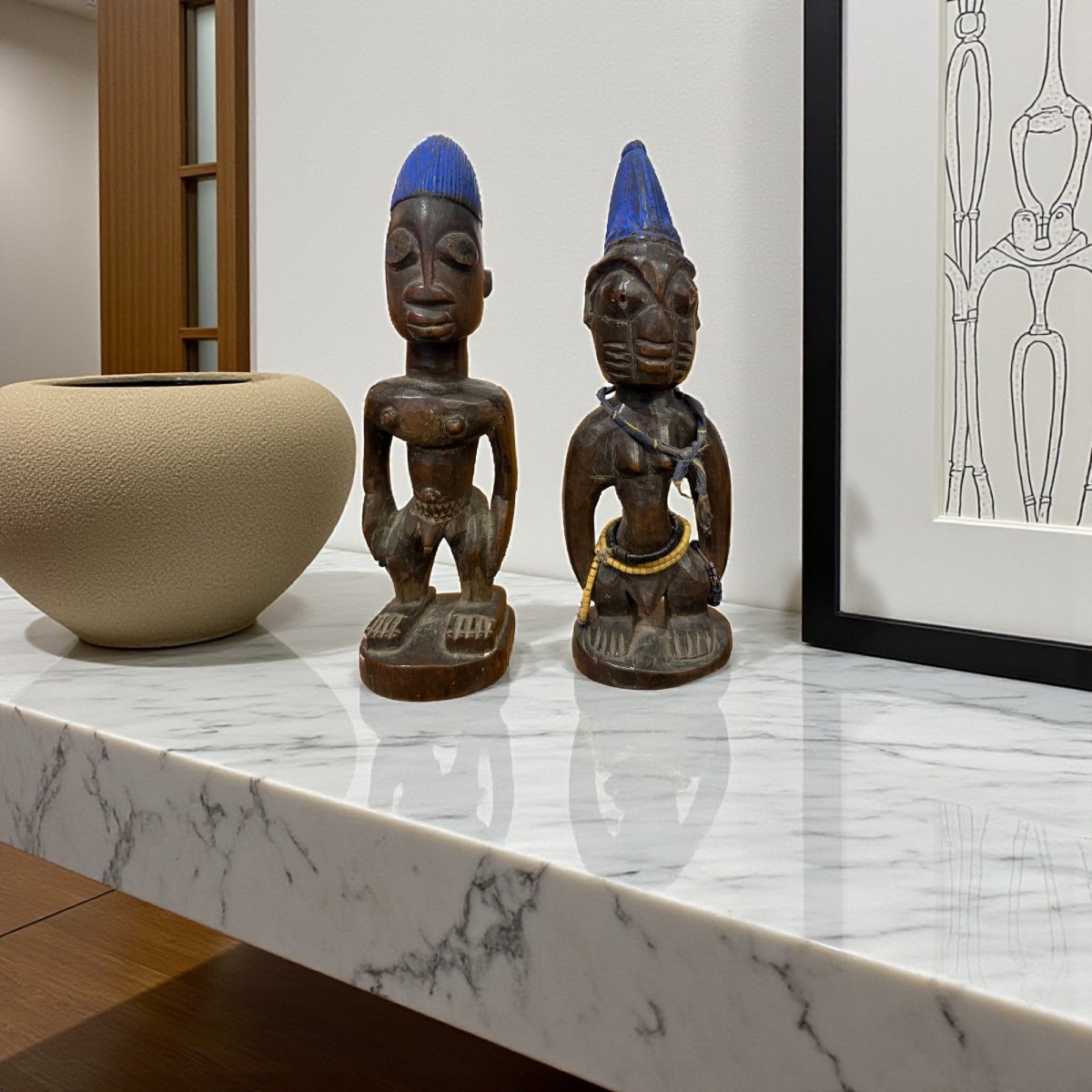 Couple de Yoruba Ibeji, Nigeria, bois et pigment, milieu du XXᵉ siècle-photo-3
