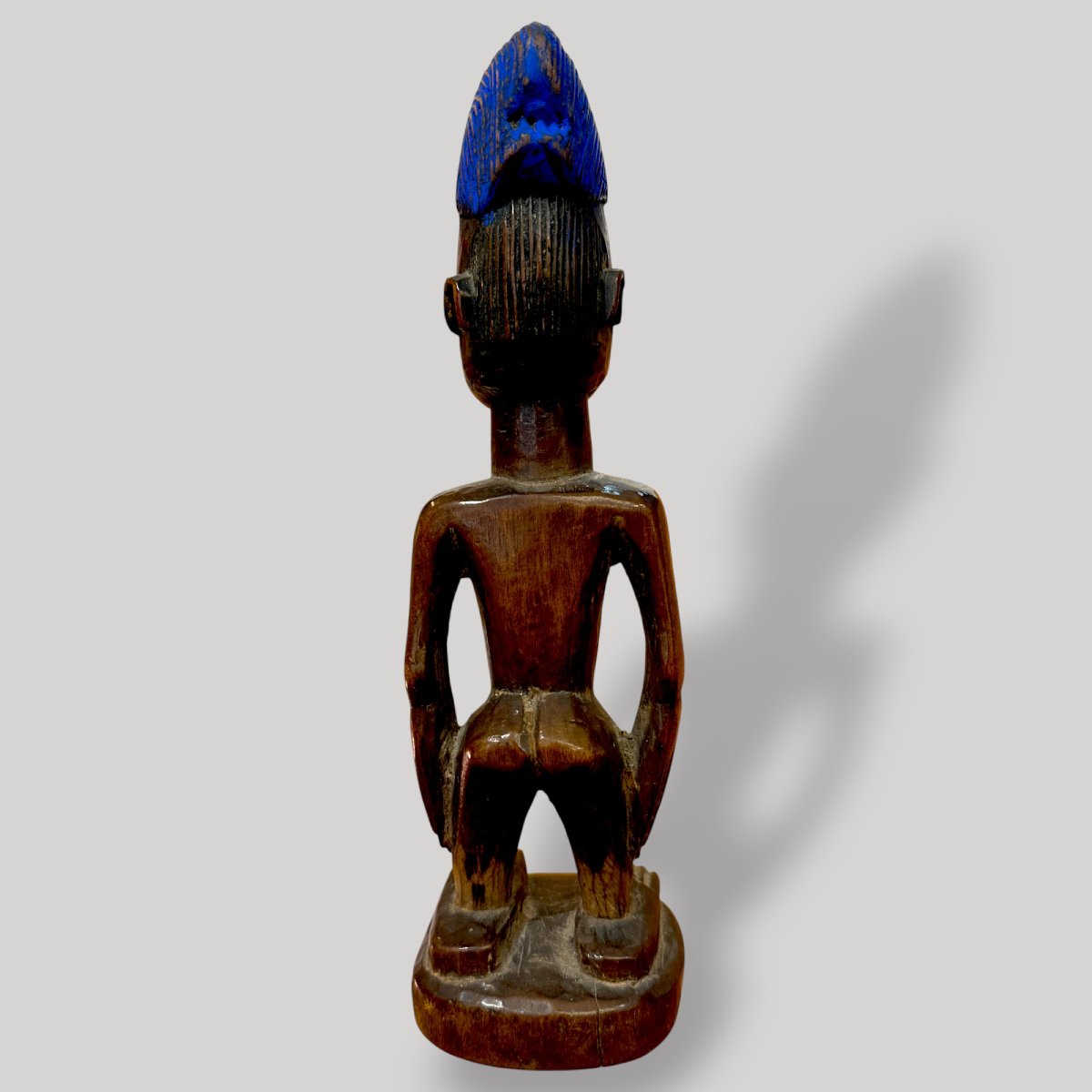 Couple de Yoruba Ibeji, Nigeria, bois et pigment, milieu du XXᵉ siècle-photo-3