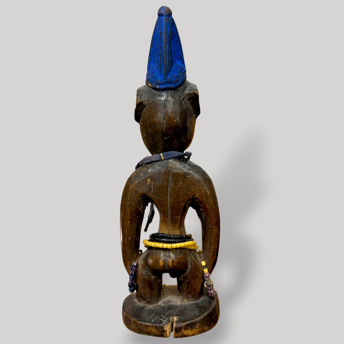 Couple de Yoruba Ibeji, Nigeria, bois et pigment, milieu du XXᵉ siècle-photo-7