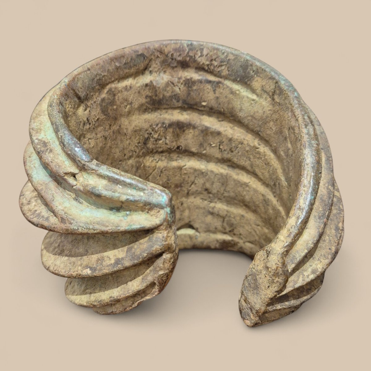 Bracelet de cheville "Djokélebalé" ou "Nsoukou" – Culture Kota , Est du Gabon, Fin XIXe siecle-photo-1