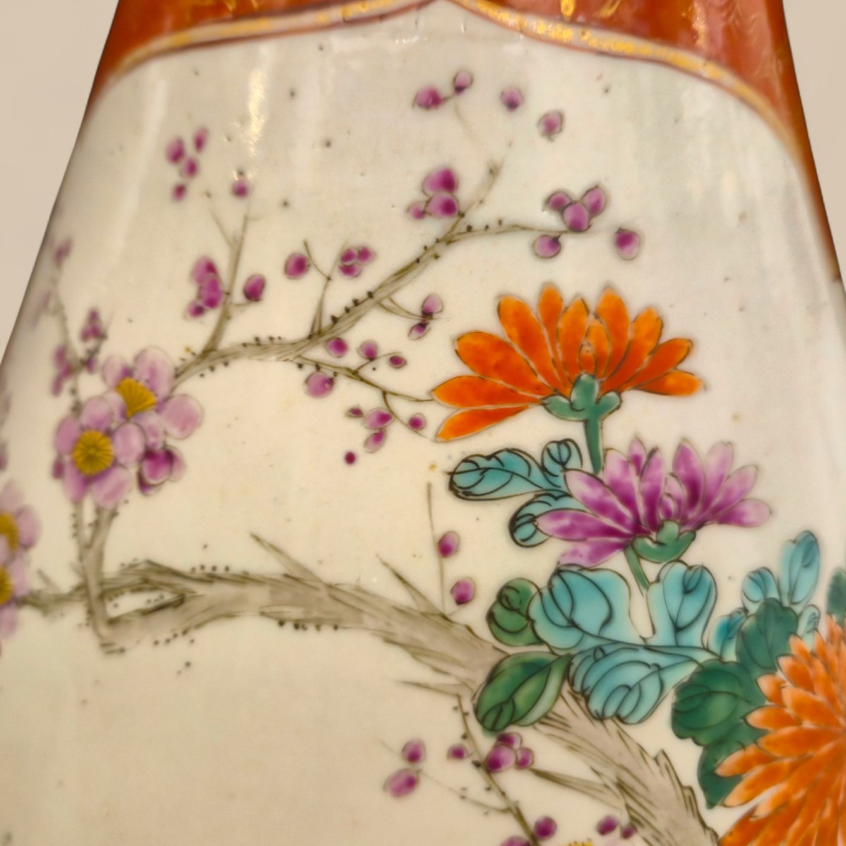 Pair Of Japanese Kutani Porcelain Vases With Scalloped Necks, Meiji Period, 19th Century-photo-4