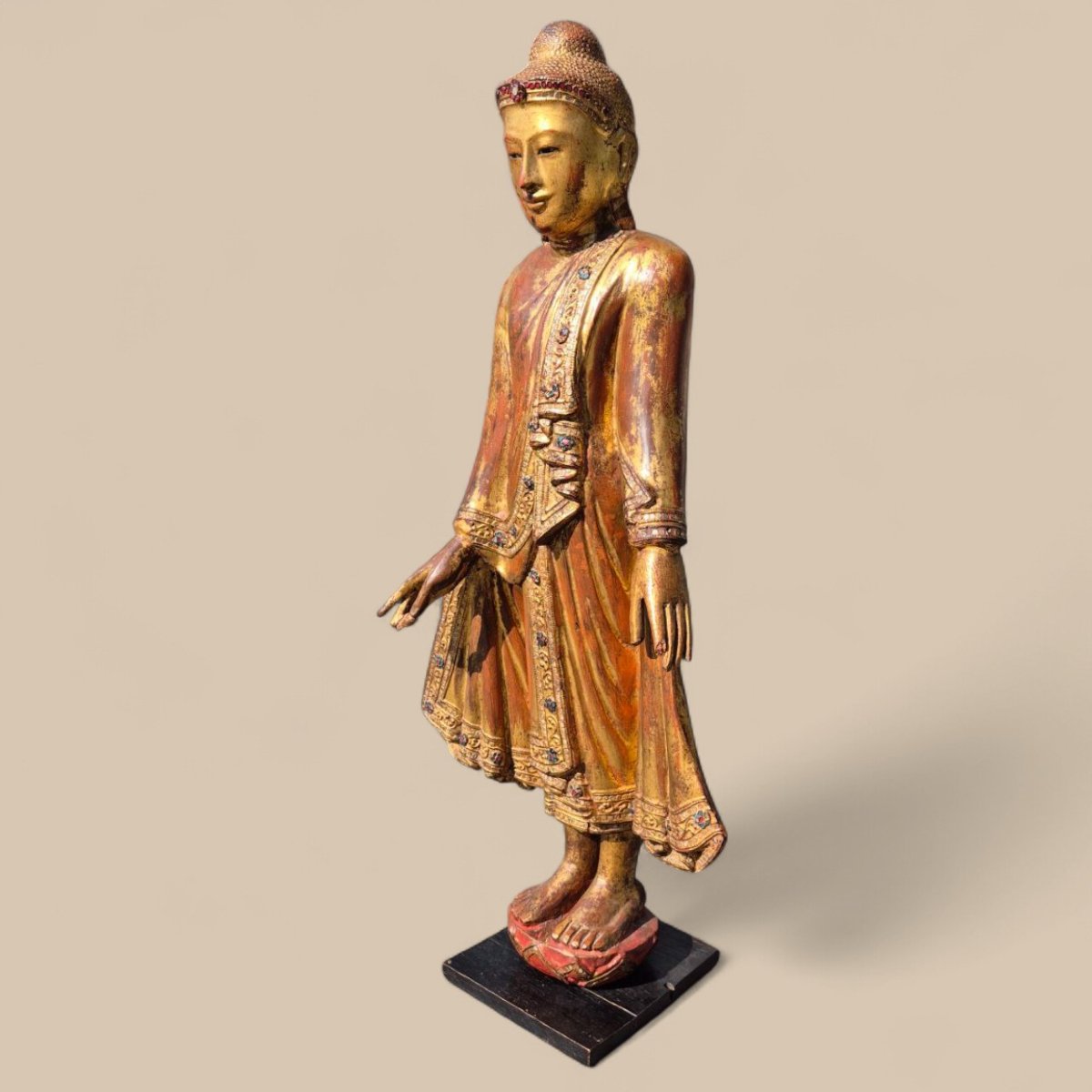 Buddha In Gilded Wood With Stone Inlays – Early 20th Century, Burma-photo-4