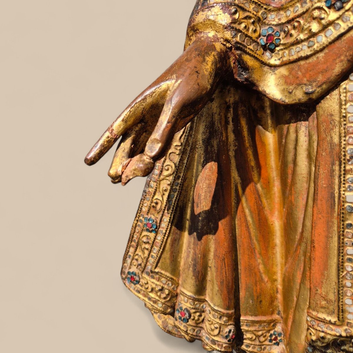 Buddha In Gilded Wood With Stone Inlays – Early 20th Century, Burma-photo-8