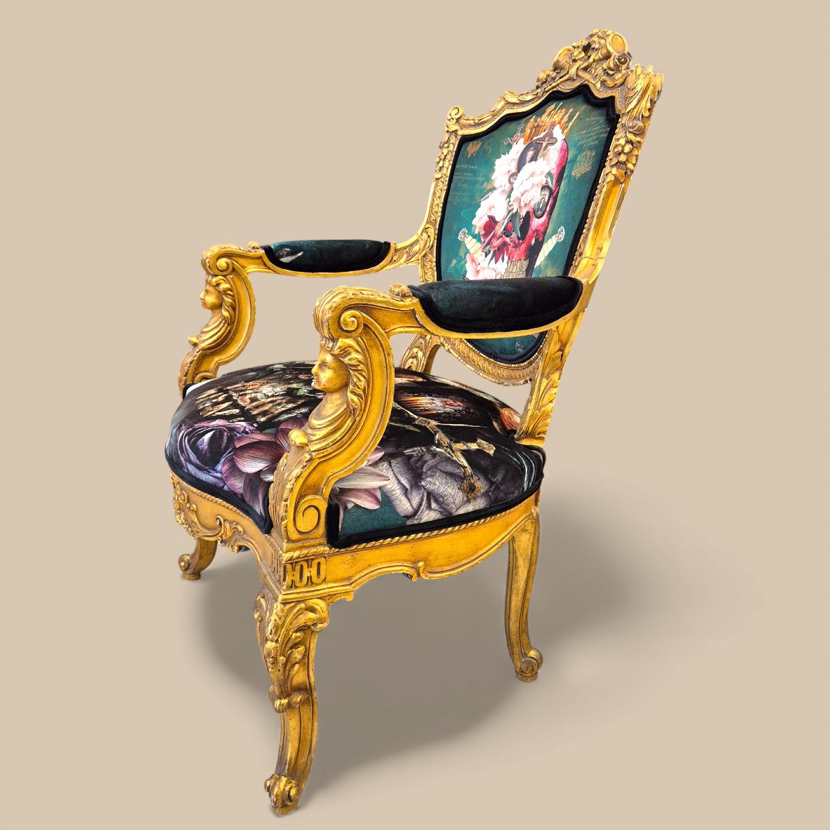 Paire unique de fauteuils baroque du XIXe siècle revisités  par l'artiste Wesley Smith-photo-2