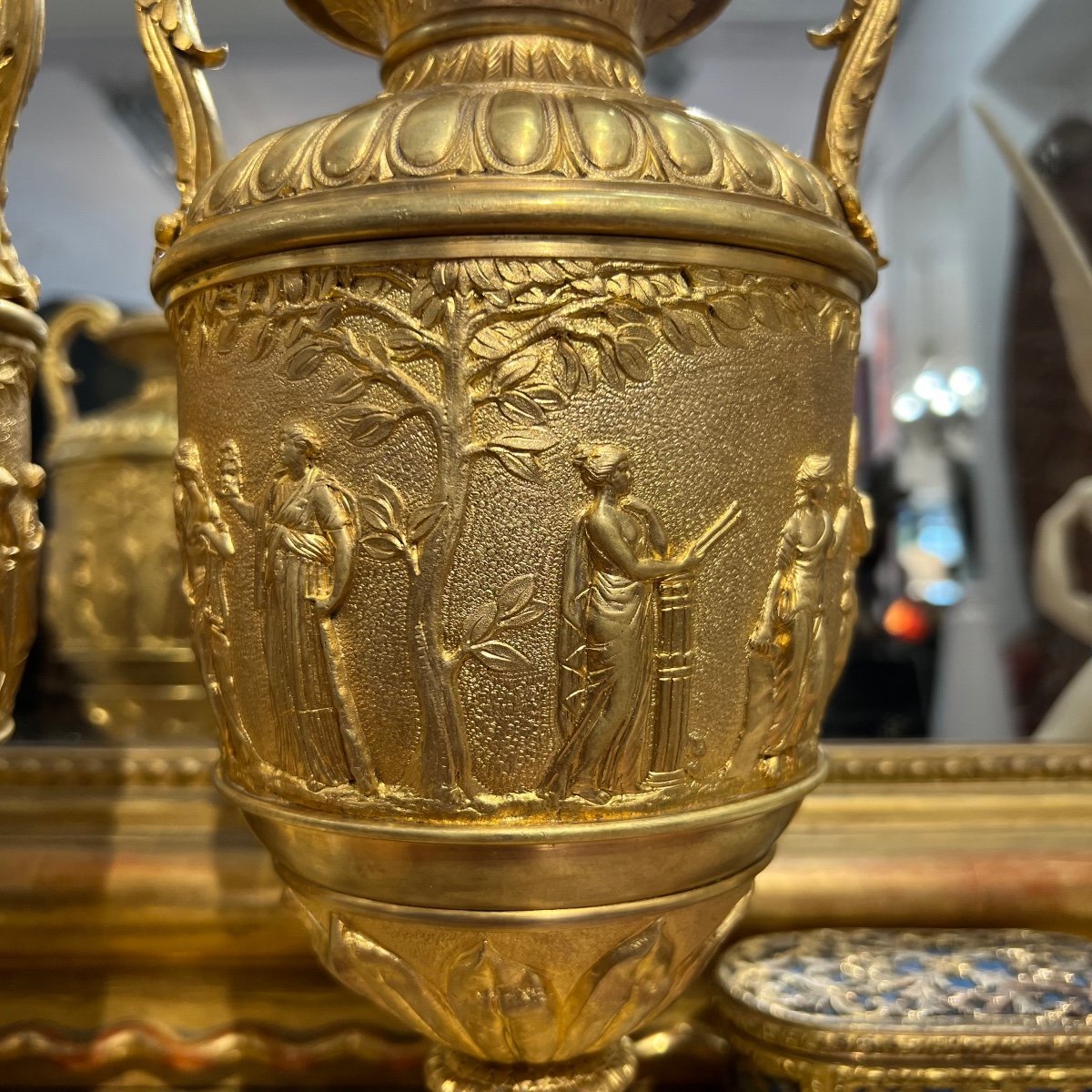 Pair Of Large Antique Gilt Bronze Vases, 19th Century-photo-3