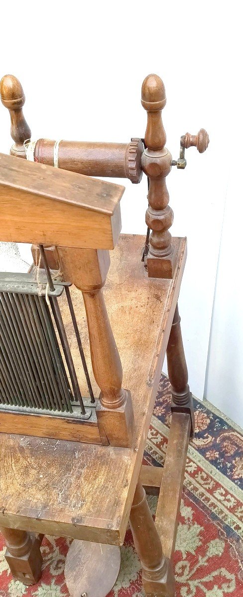 Ribbon Loom, Turned Fruit Wood, Arles Region, Beautiful Handcrafted Model-photo-1