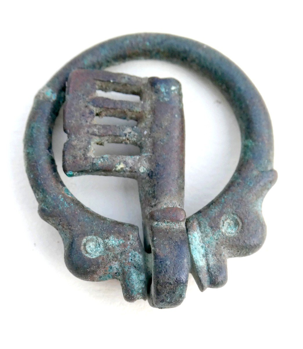 Museum: Folding Dolphin Key, Gallo-roman Period,-photo-2