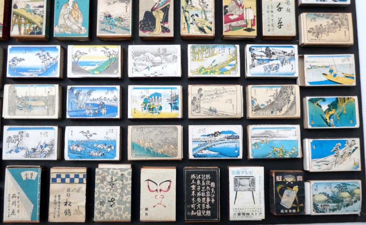 Japanese Art, 68 Matchboxes With Mini Woodblocks, Circa 1960-photo-1