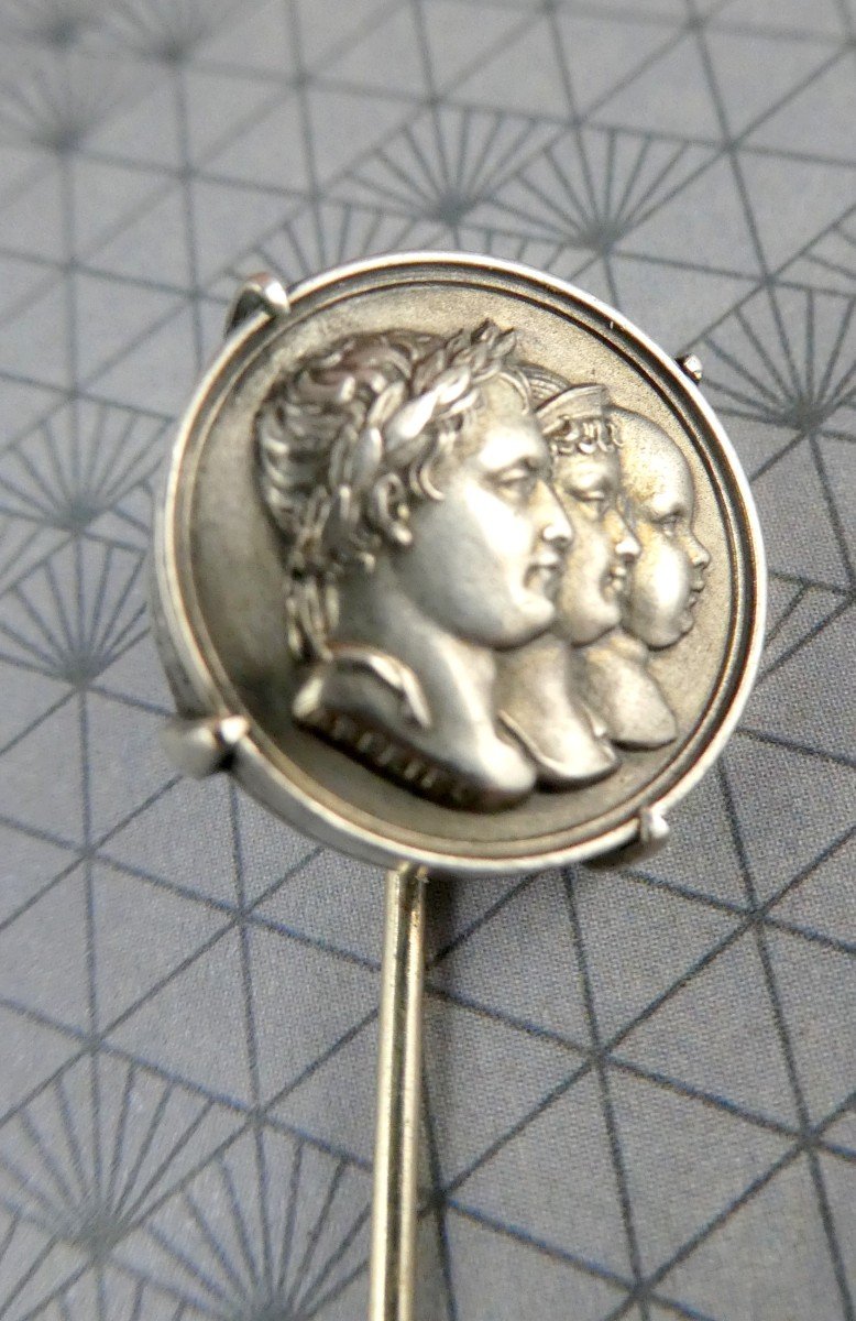 Napoleon:  Rare Tiny Silver Medal Of The 100 Days, With 3 Profiles-photo-1