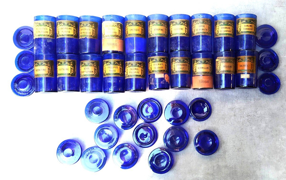 Suite De 20 Piluliers Couverts,  d'Une Pharmacie 19e Siècle, Verre Soufflé Couleur Cobalt, P-A-photo-3