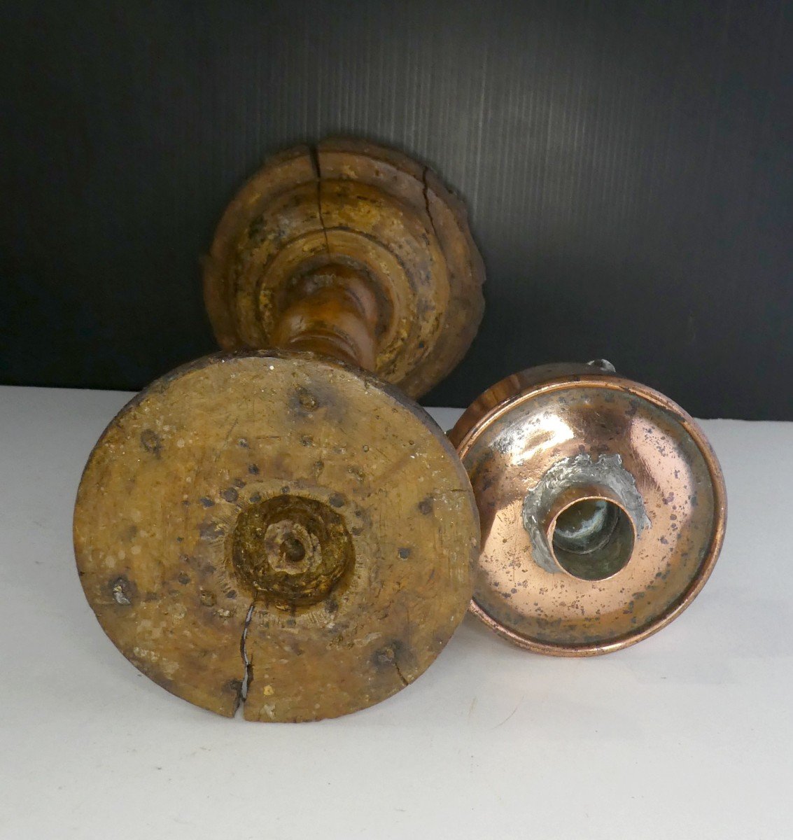 Lampe à Huile Cuivre 4 Becs, Pied Bois, Art Manuel Du 19e Siècle-photo-1