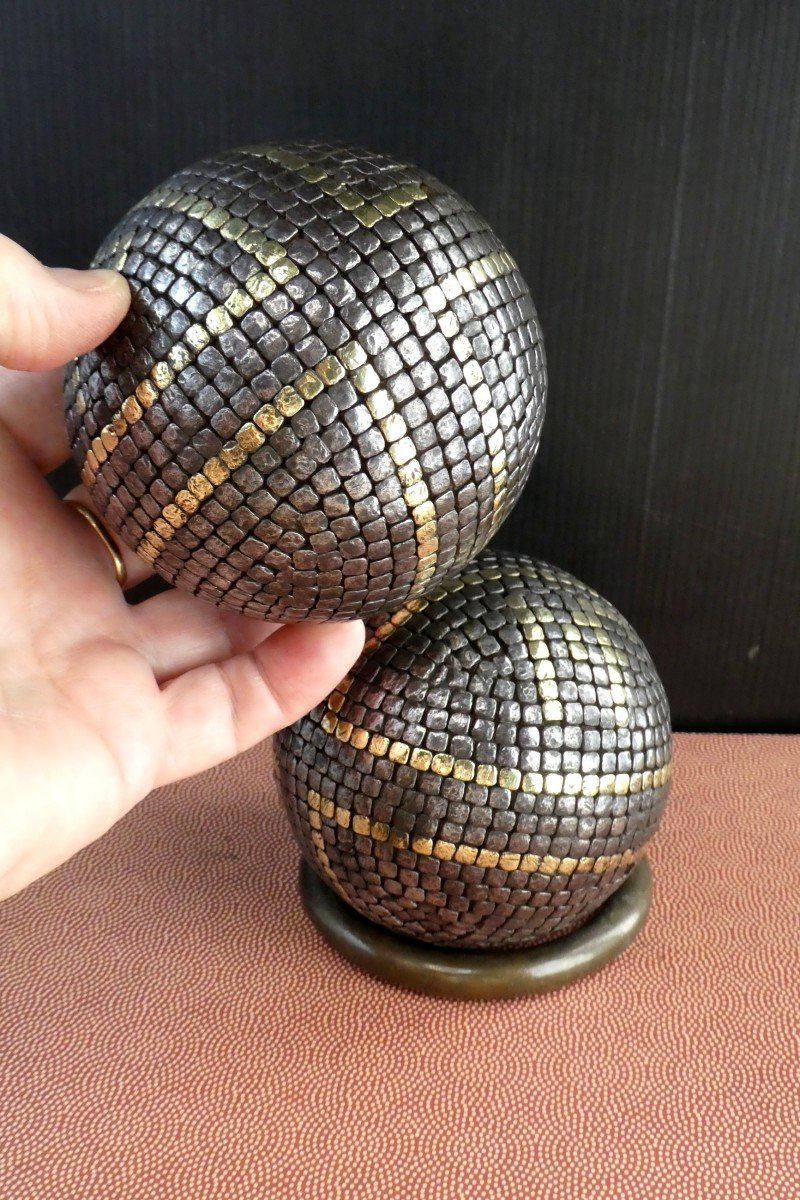 Pair Of Nineteenth Studded Bicolor Lyonnaise Balls, Fairly Good Condition-photo-2