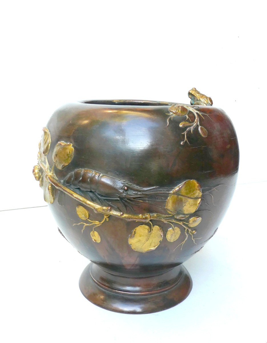 Japanese Aquatic Landscape, Vase Signed By Goldsmith Léopold Oudry