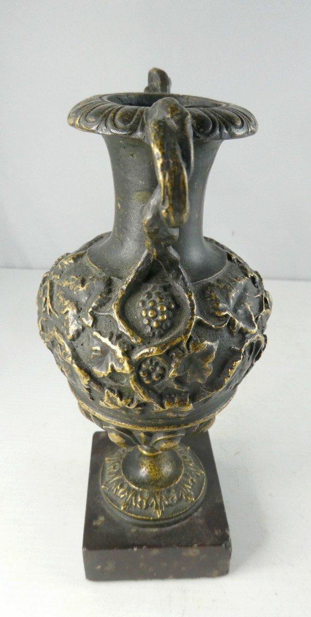 Petit Vase D’autel Bronze, Cire Perdue De Style Renaissance, 18 Ou 19e Siècle-photo-1