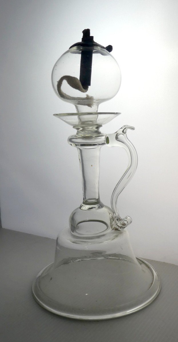 Haute Lampe Provençale à Pied Cloche, Verre Soufflé, Musée, 19e Siècle