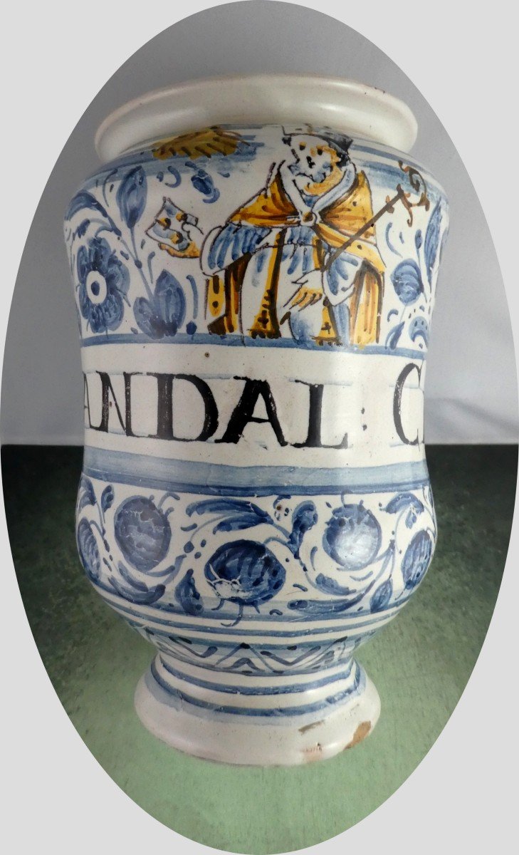 Faenza, 17th C Majolica: Large Albarello From The Apothecary Of A Convent-photo-1