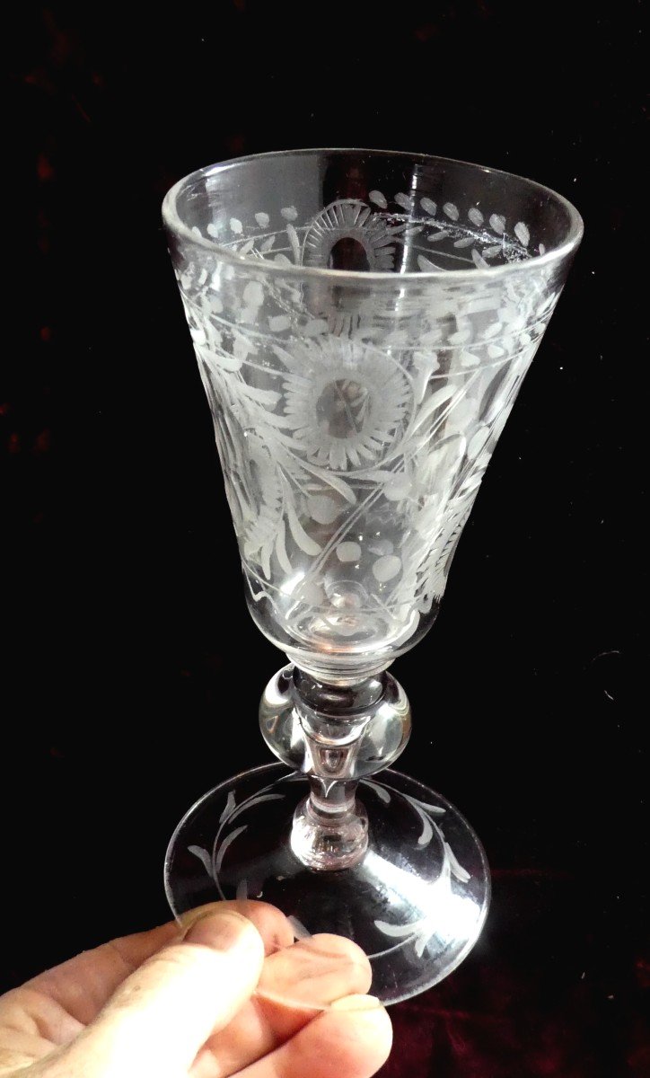 Haut Verre Soufflé à La Riche Gravure, Autriche, 18e Siècle 