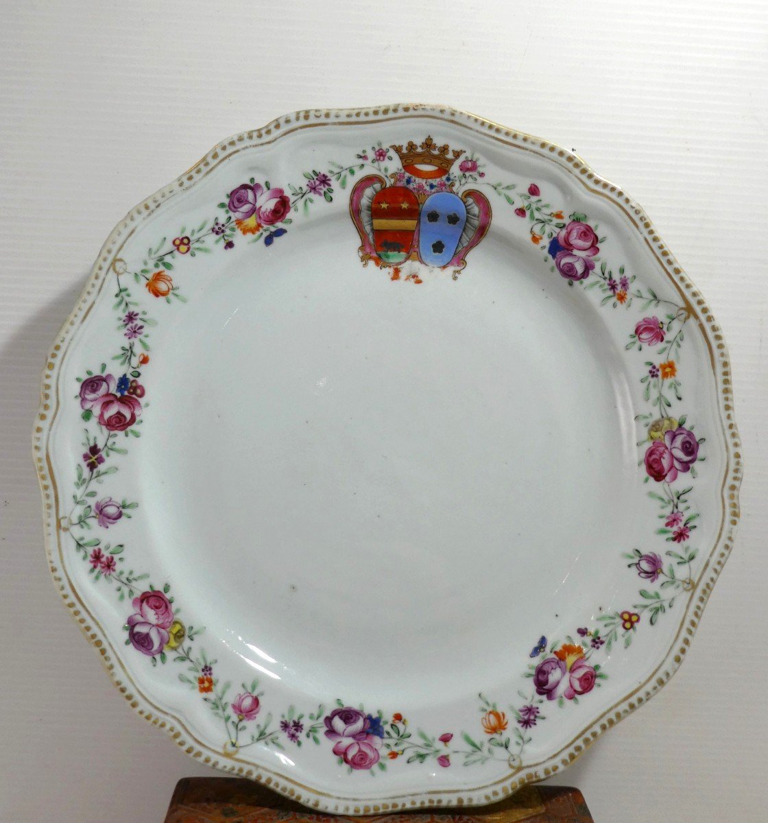 Armored China Export Porcelain Plate, Marquis Crown, Wedding Plate, 18th Century-photo-3