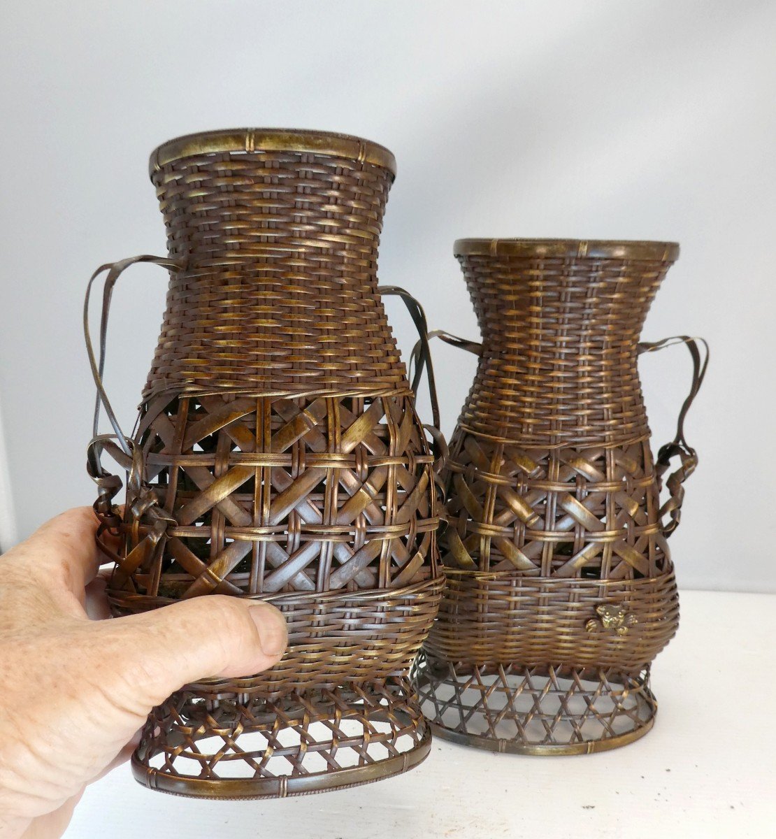 Paire De Paniers à Crabes, Vases Laiton Tressé, Japon, 19e Siècle,-photo-1