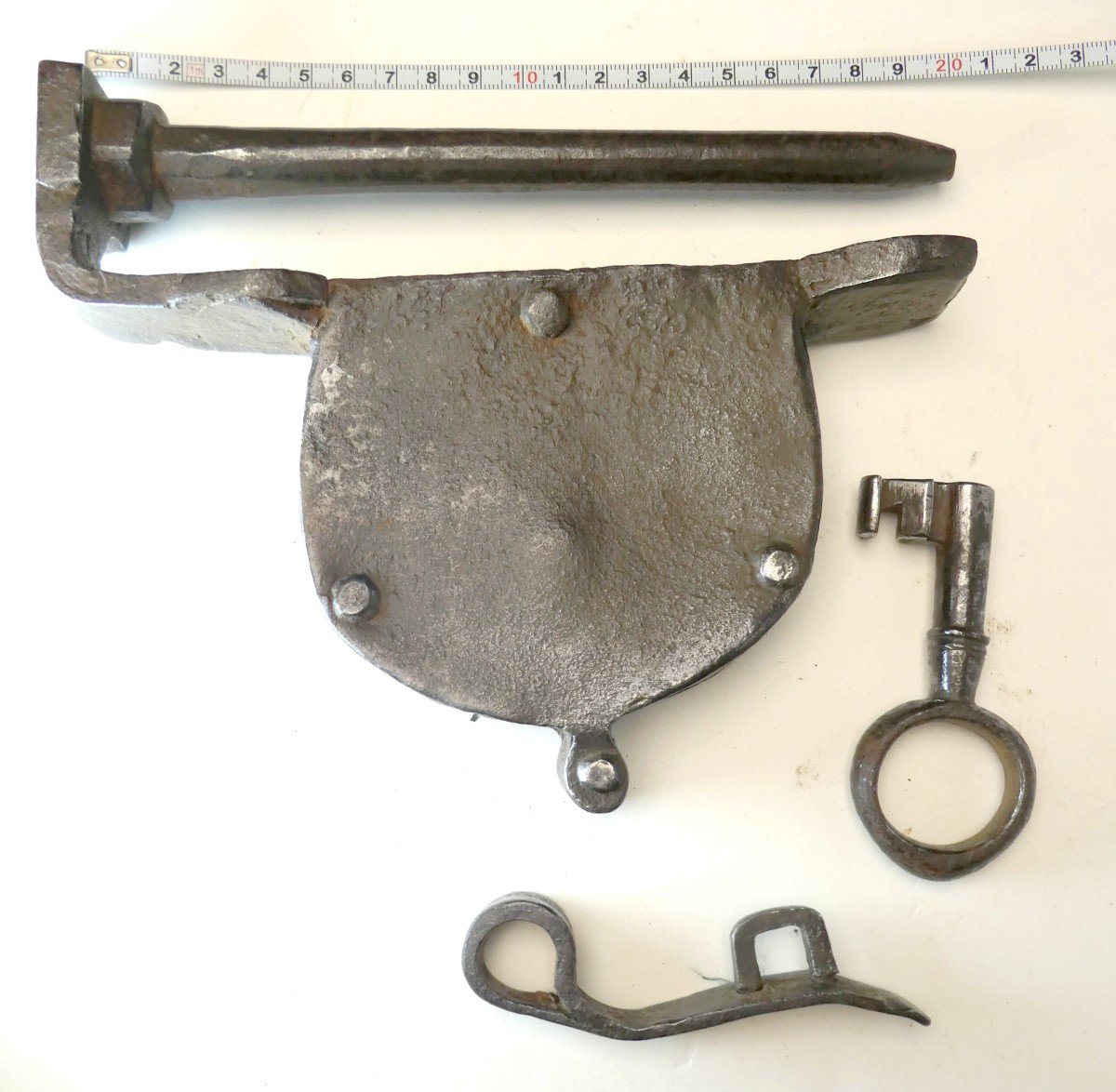 Cadenas du 17e Siècle, Forgé, sa Belle Clef, bon état, Une Vertevelle, -photo-3