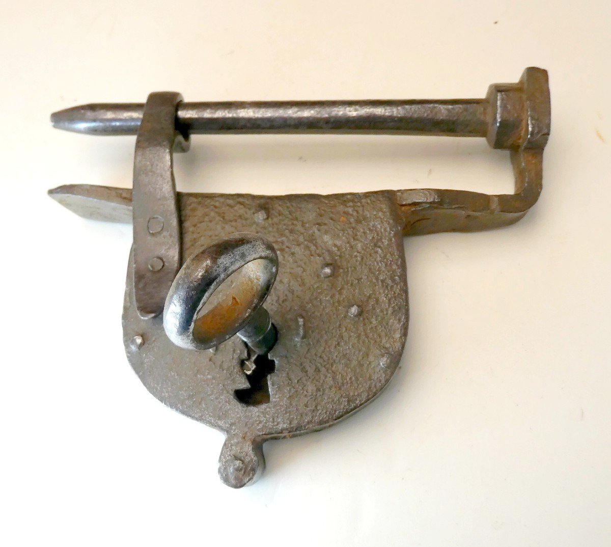 Cadenas du 17e Siècle, Forgé, sa Belle Clef, bon état, Une Vertevelle, -photo-3