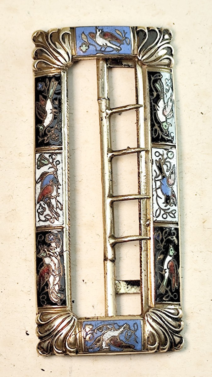 Period 1850, Costume Museum, 3 Enameled Brass Buckles, Good Condition -photo-1