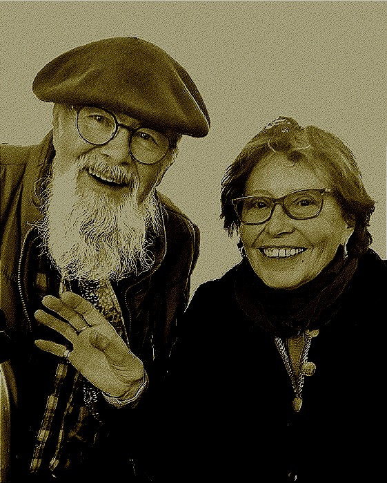 La Vache Couronnée : Etui à Cire En Fer Poli, Provincial, ép. Louis XIV, Deux Beaux Sceaux-photo-4