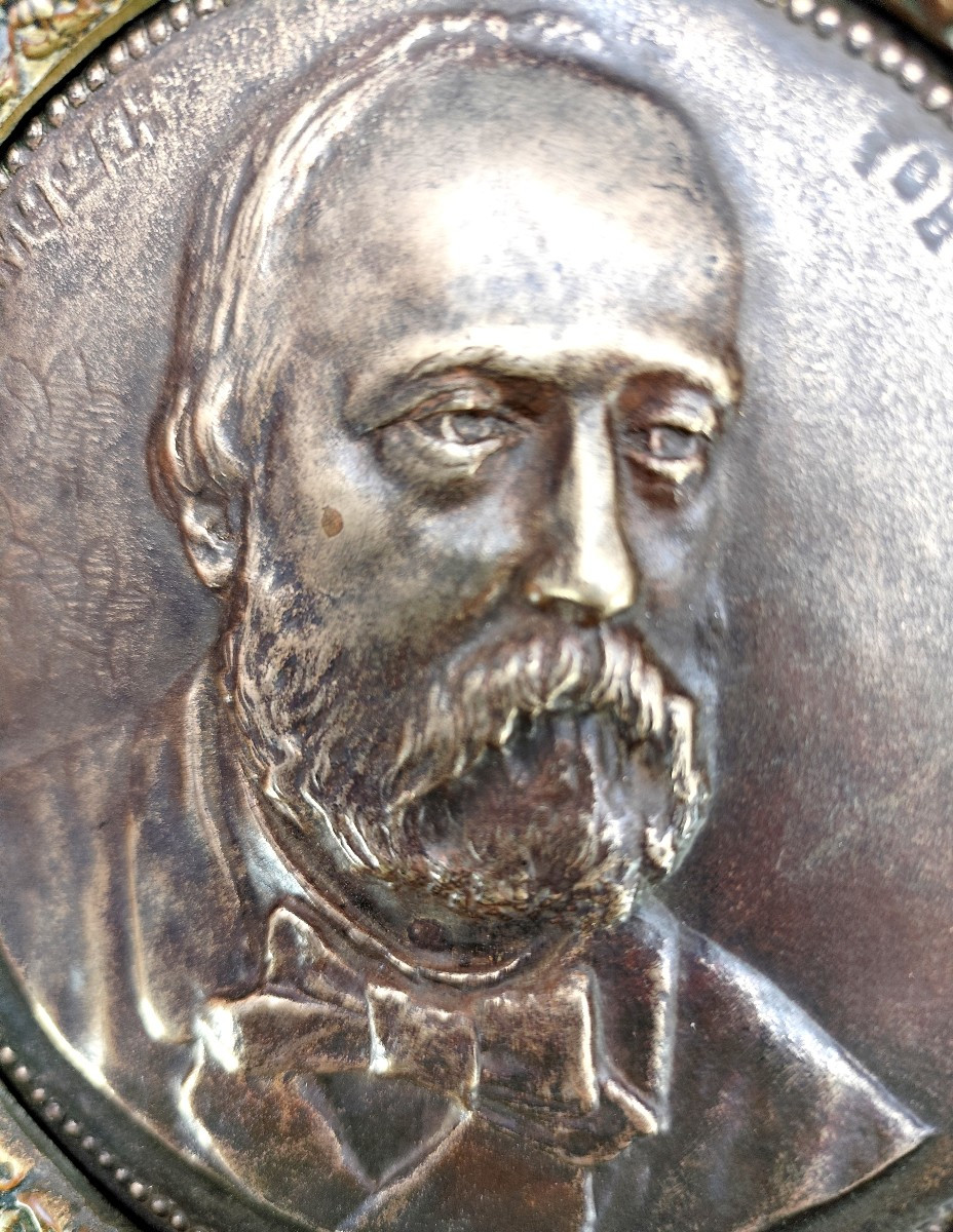 Grande Plaquette Bronze En Majesté De Henri (v), Comte De Chambord Vers 1873-photo-2