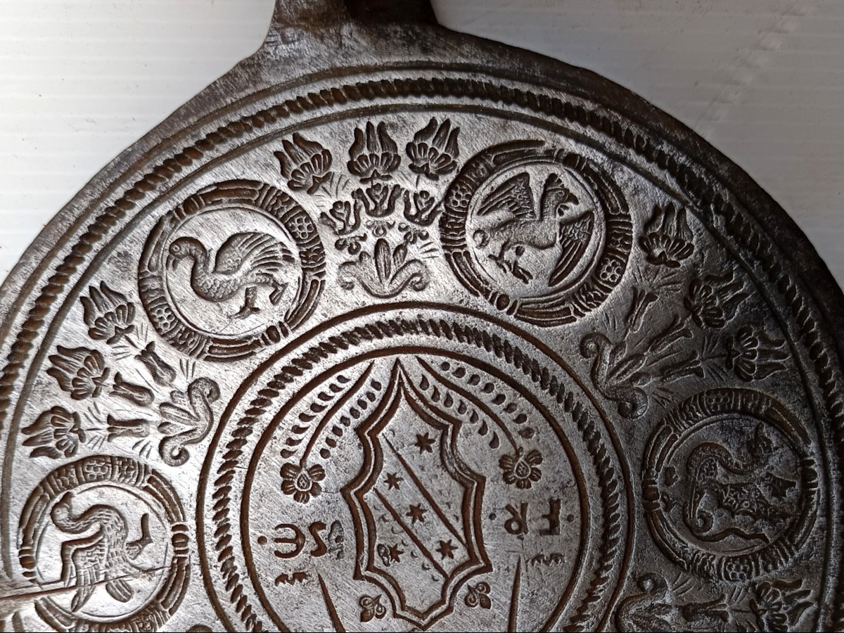 Wedding Waffle Iron, 2 Coats Of Arms, Italian And French,  Finely Engraved, 17th-18th Century-photo-4