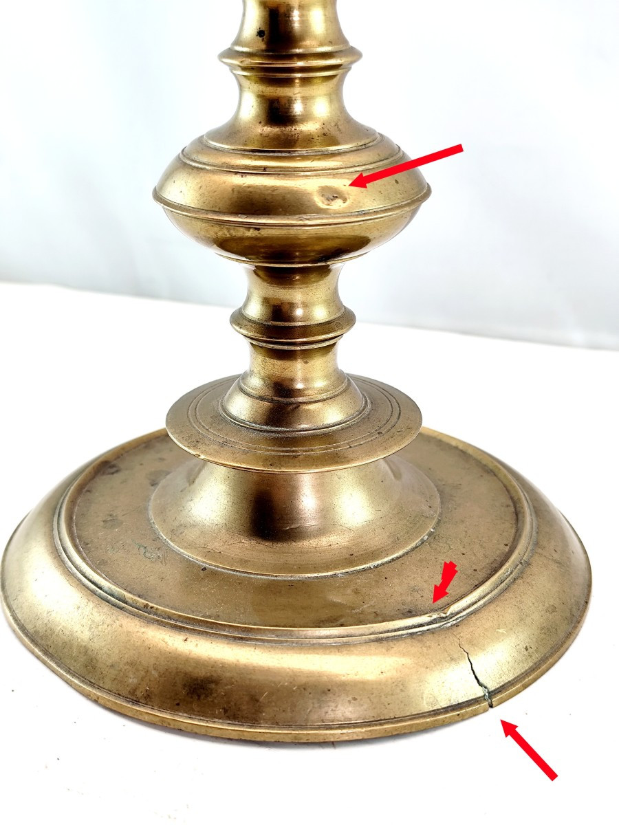 Large 17th Century Four-wick Candlestick, Beautifully Turned-photo-2