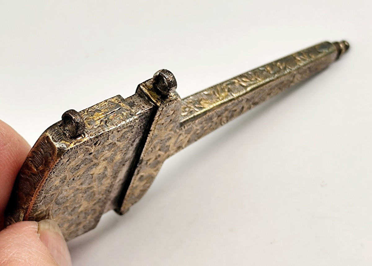 Scissor Case, France, 17th Century, In Engraved-gilt Iron.-photo-1