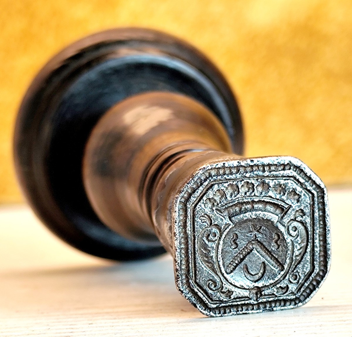 Iron And Wood Wax Seal Turned Into A Mushroom, Count's Coat Of Arms-photo-1
