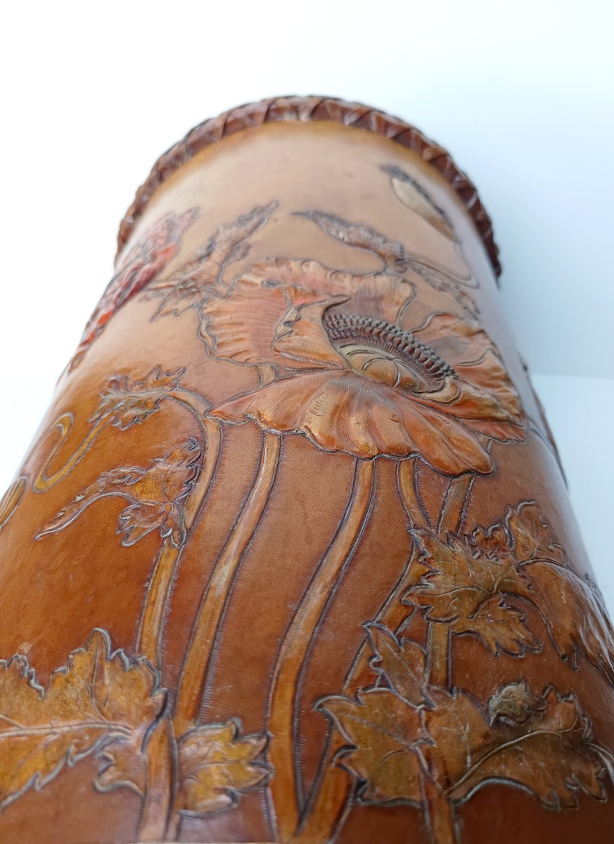 pavots cuir gaufré polychrome  époque Art Nouveau, haut porte cannes-photo-3
