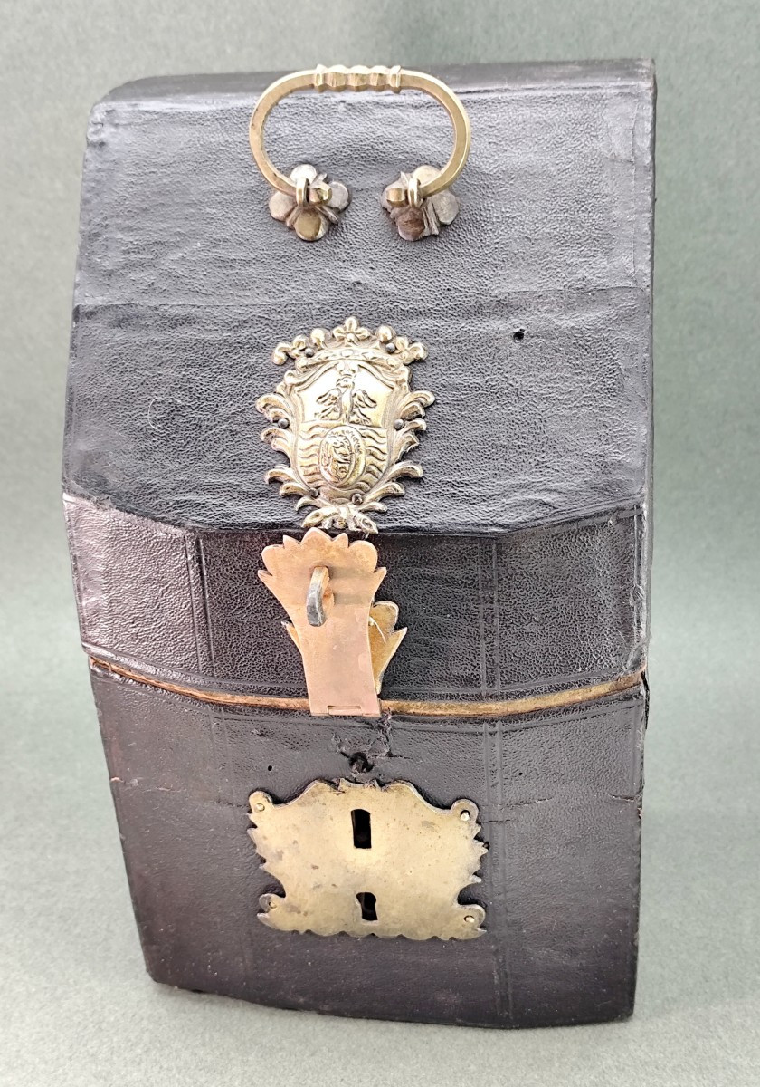 18th Century Cutlery Box, Donkey Skin And Brass, Coat Of Arms-photo-4