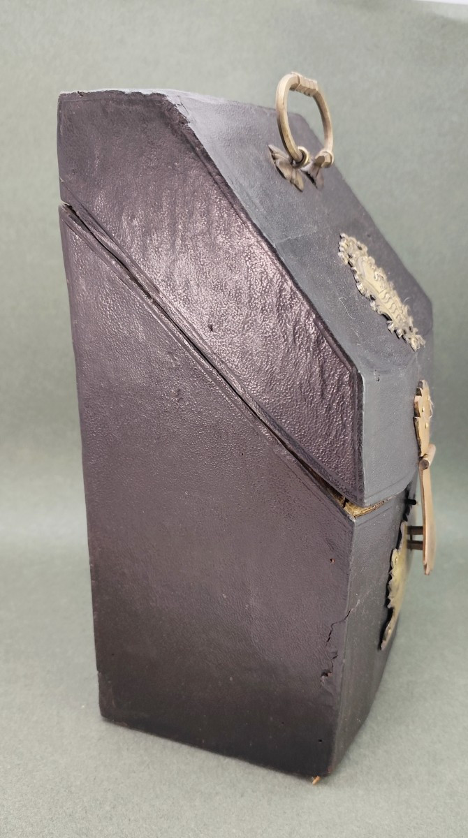 18th Century Cutlery Box, Donkey Skin And Brass, Coat Of Arms-photo-2