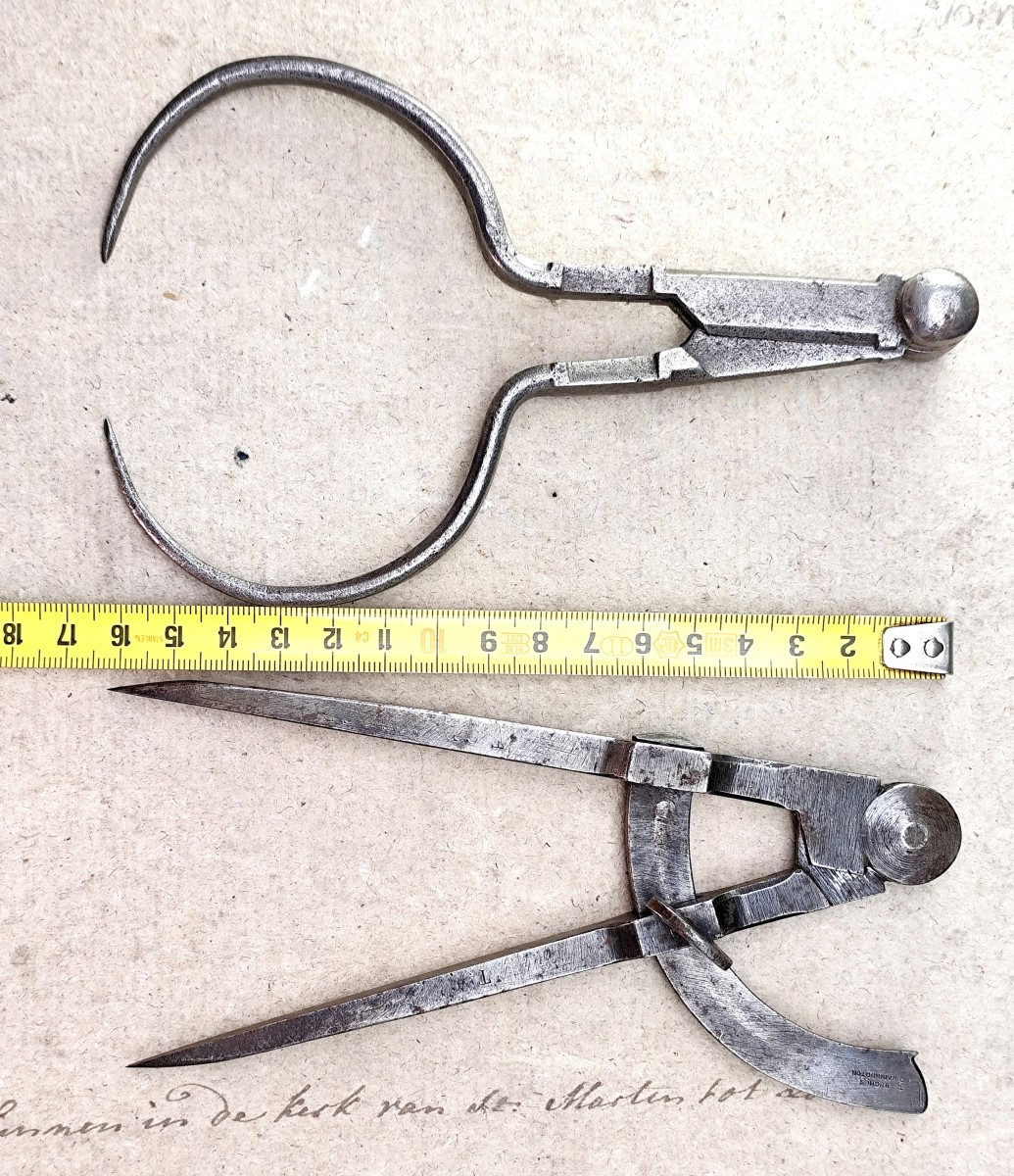 Deux beaux compas fer forgé, antiquités scientifiques-photo-4