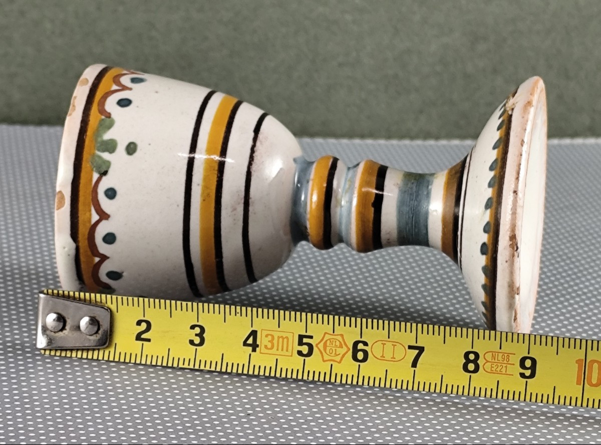 Beautiful Nevers Earthenware Egg Cup, 18th Century-photo-2