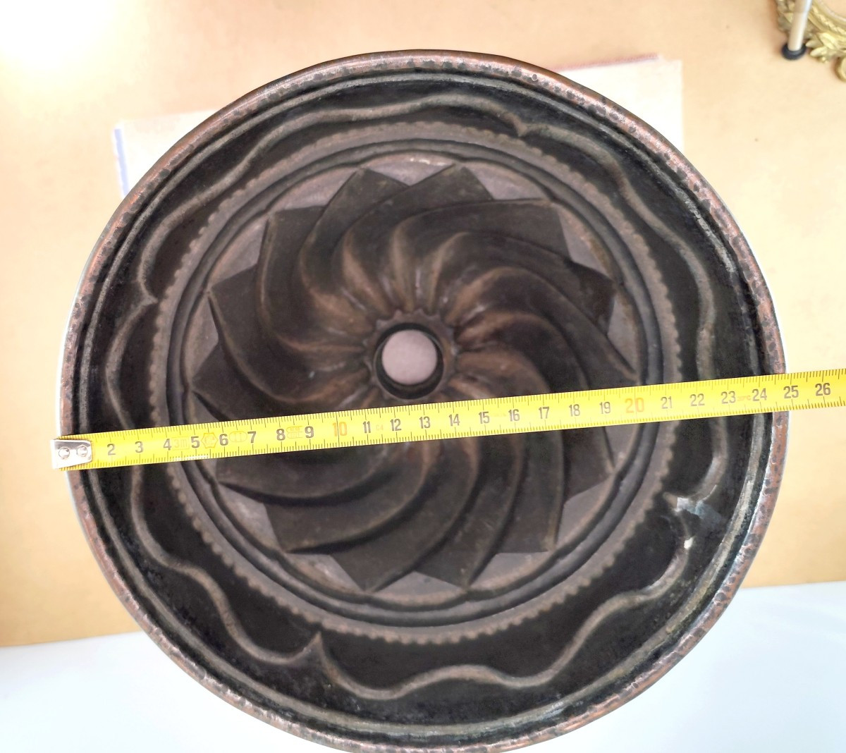 Large Copper Mold, Decorated, 18th Century, 25cm, 1.2kg, Good Condition-photo-2