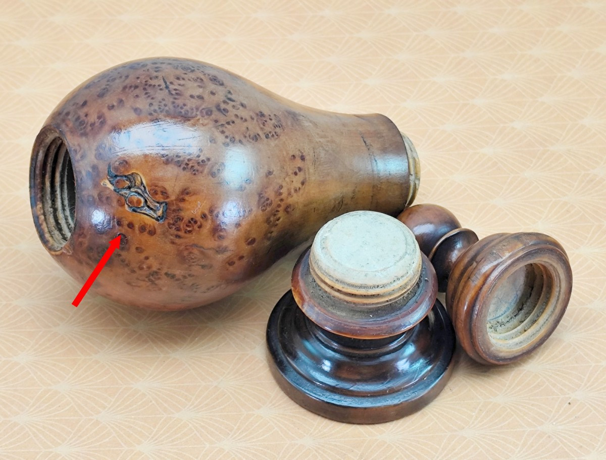 Fin Tournage de bois de loupe, 19e siècle : poudrier balustre, bel état-photo-4