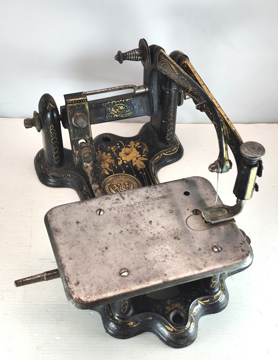 Machine à coudre Musée : Wheeler and Wilson, marquée, dorée, N°2, 1870-photo-3