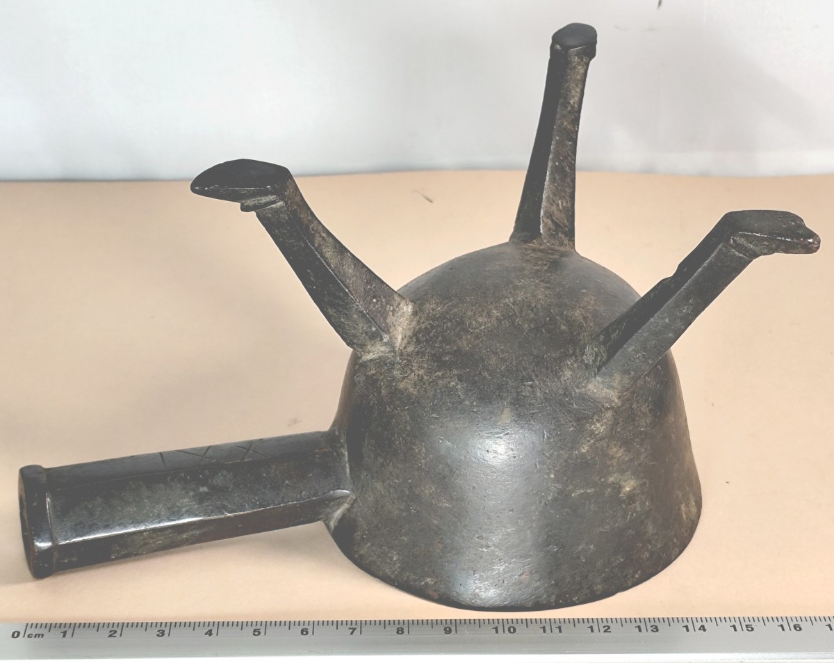 Small Bronze Apothecary's Or Gunsmith's Crucible, 15th Or 16th Century-photo-1