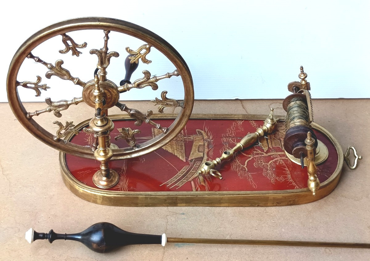 Precious Salon Spinning Wheel, Chinese Lacquer And Gilded Bronze, Louis XV Style-photo-2