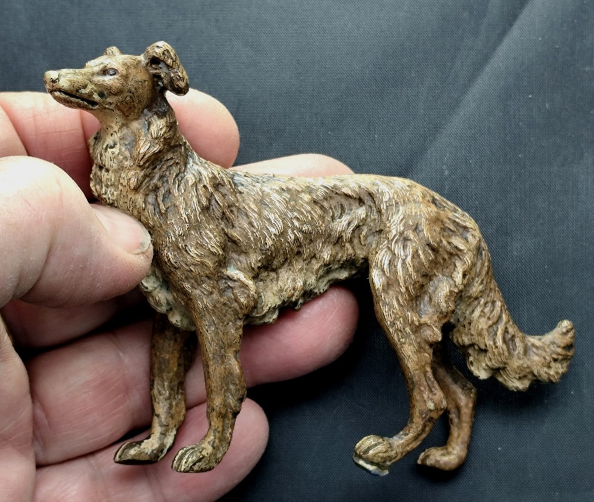 Joli lévrier Persan, bronze de Vienne du 19e siècle, bel état d’origine-photo-4