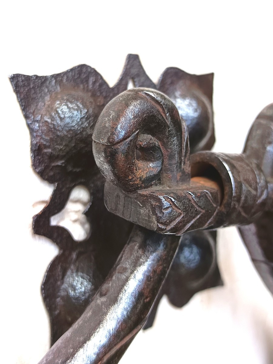 Lyre et cœur, Heurtoir Fer forgé et gravé, Vallée du Rhône, époque Louis XIV, -photo-3