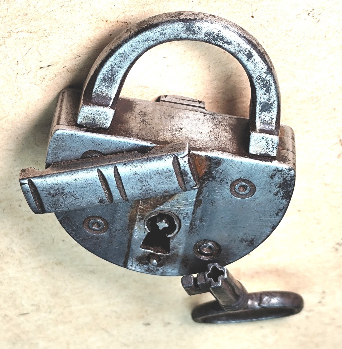 Impossible Padlock, French Locksmithing From The Louis XV Period, Secret Recipe.-photo-5