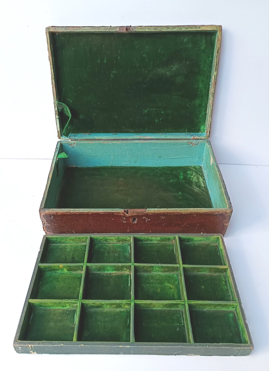 La Marmotte d’un Prince de l’Eglise, armoriée, vers 1800 …  assez usagée -photo-4