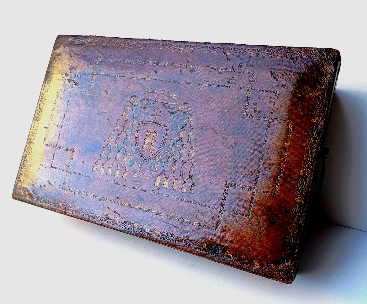 La Marmotte d’un Prince de l’Eglise, armoriée, vers 1800 …  assez usagée -photo-1